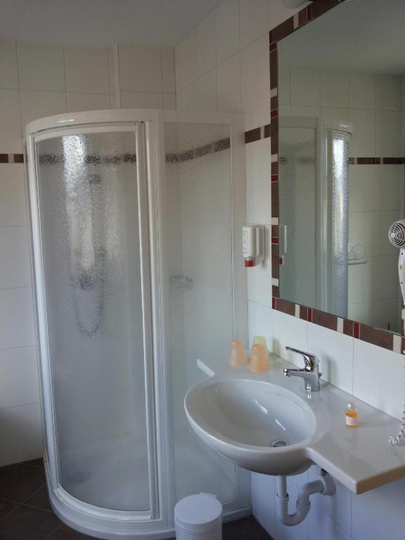 Hotel Laerchenhain Сан-Валентино-алла-Мута Номер фото